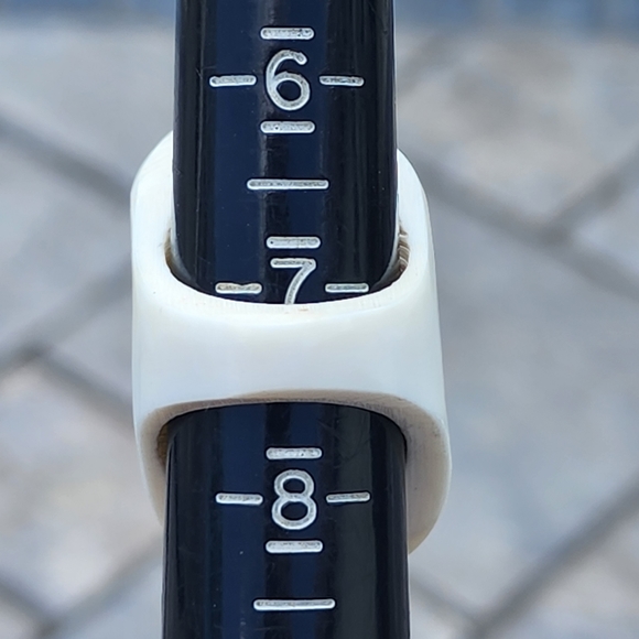 Lot of organic jewelry bone wood mother of pearl shell rings and bracelet - Picture 16 of 16